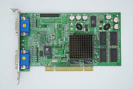 丽台Winfast S330 DH PCI 32MB显示卡（nVIDIA GeForce 2 MX200芯片）